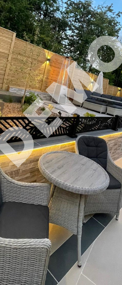 Contact page Alt attribute.